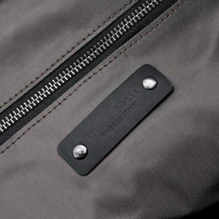 Picture of Bottega Veneta Mens Bags _SKUfw186540212fw